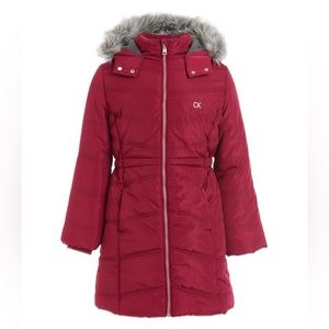 Like new worn a few times, daughter outgrown it perfect for this winter season!